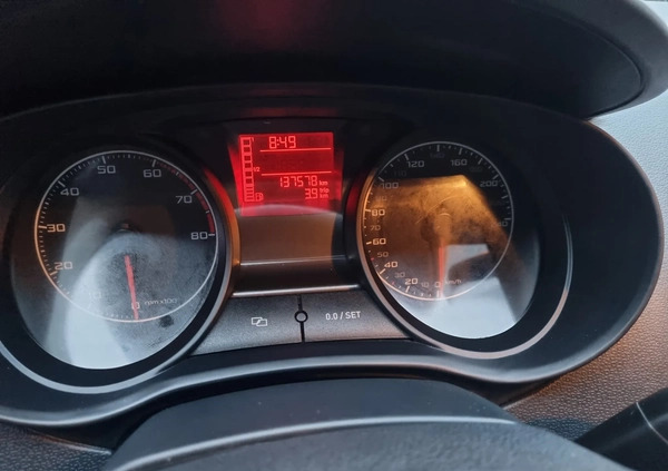 Seat Ibiza cena 17900 przebieg: 137000, rok produkcji 2012 z Wałcz małe 407